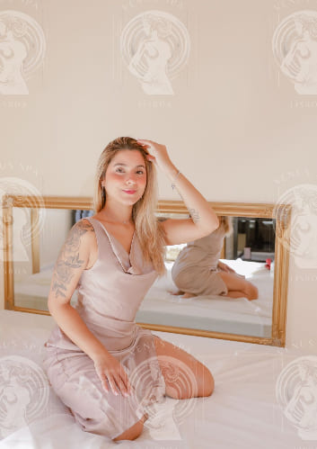 Chloe 3
